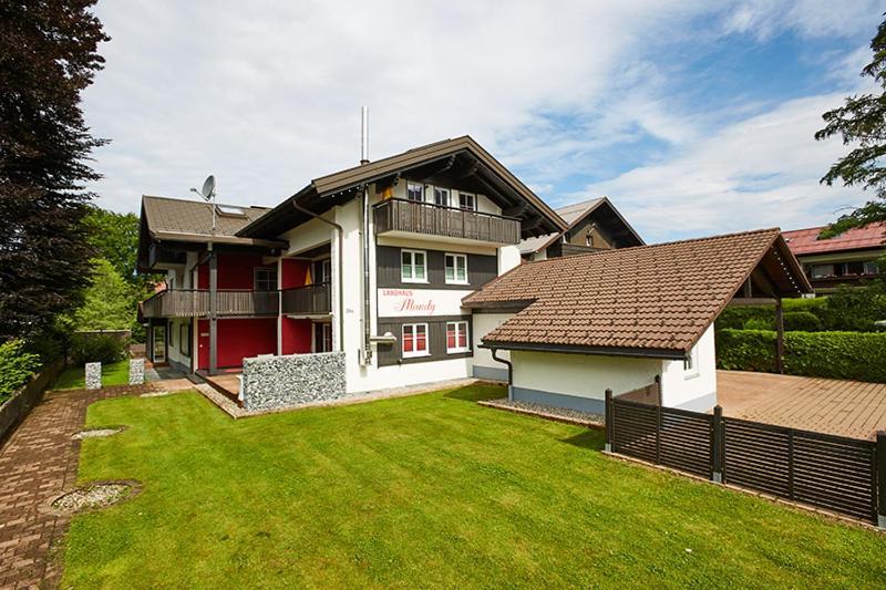 Landhaus Mandy Oberstdorf Bagian luar foto